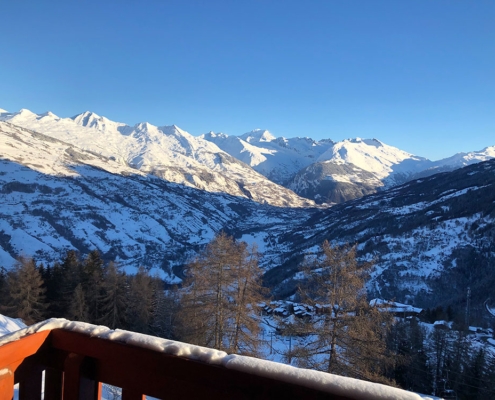 Vue du balcon sur le Mont Blanc